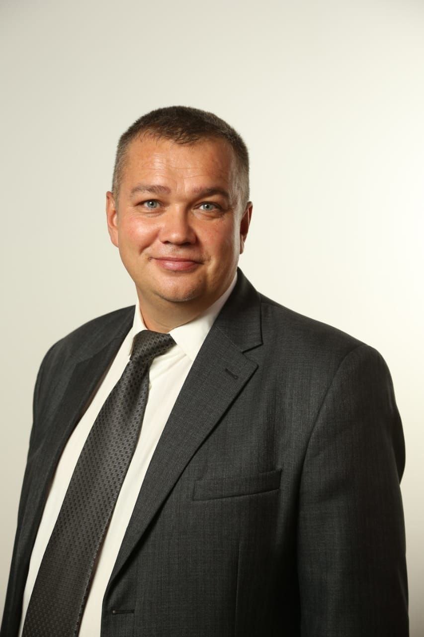 Бахарев Сергей Владимирович.